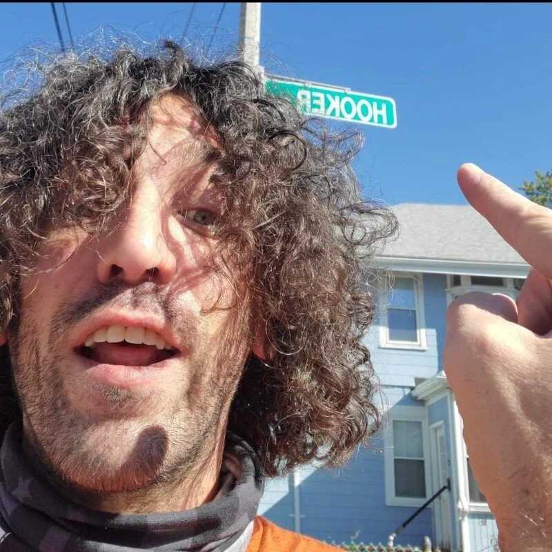 StrokeKing42 — FansOnlyX creator profile