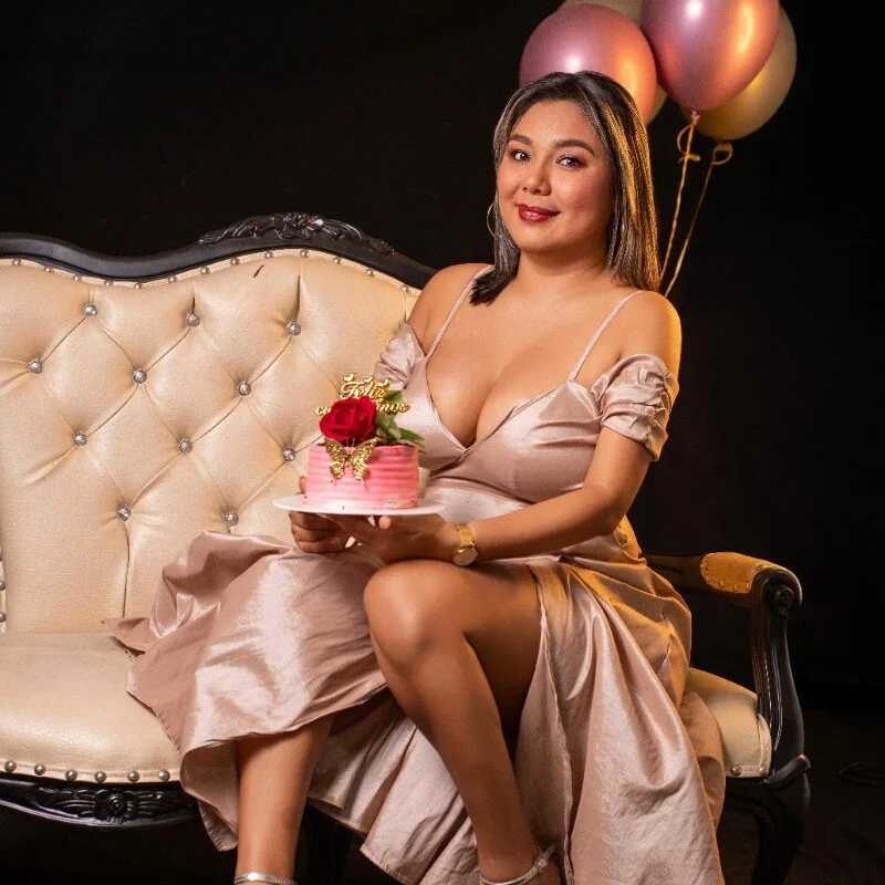 LatinaHoleQueen — FansOnlyX creator profile
