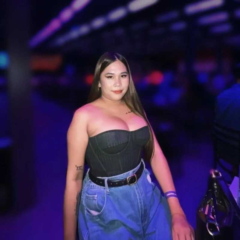 staceysummers — FansOnlyX creator profile