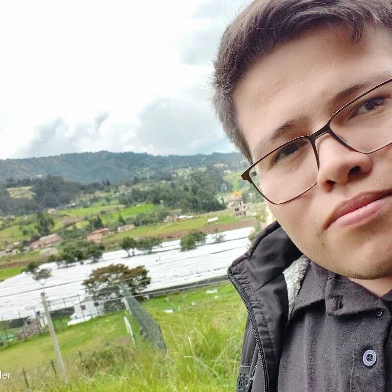 Sebassoler — FansOnlyX creator profile