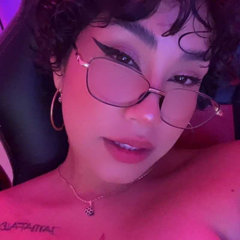 ZahaRoseee — FansOnlyX creator profile