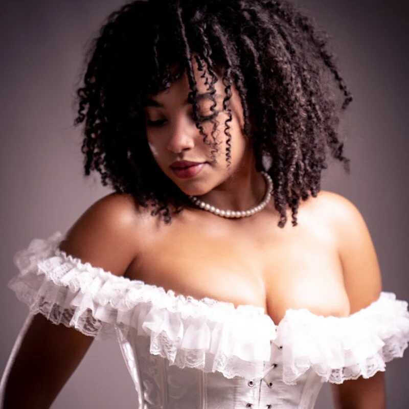 JazmyXXX — FansOnlyX creator profile