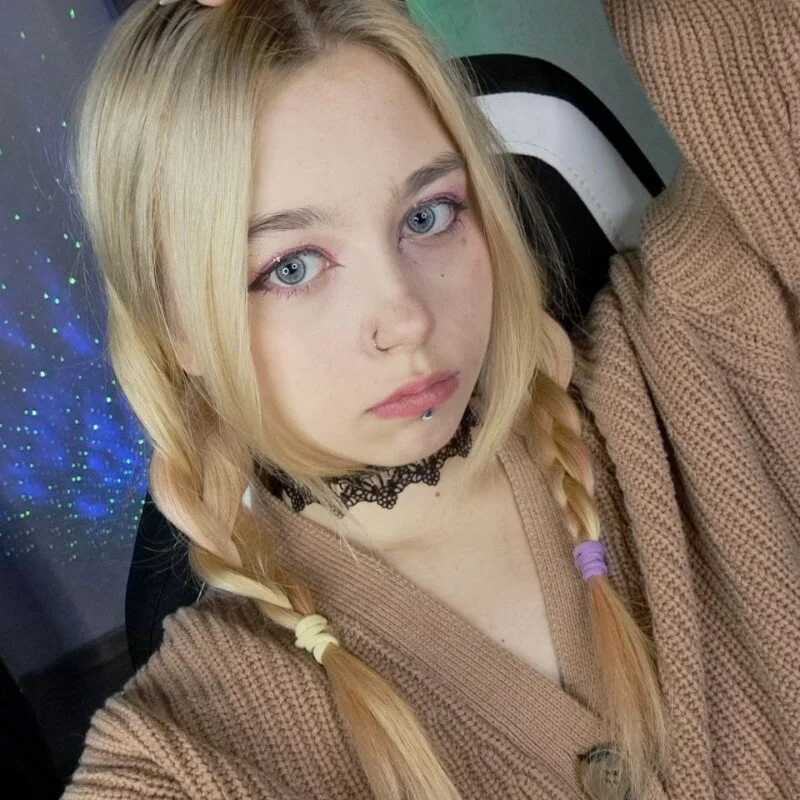 Olivka_Grr — FansOnlyX creator profile
