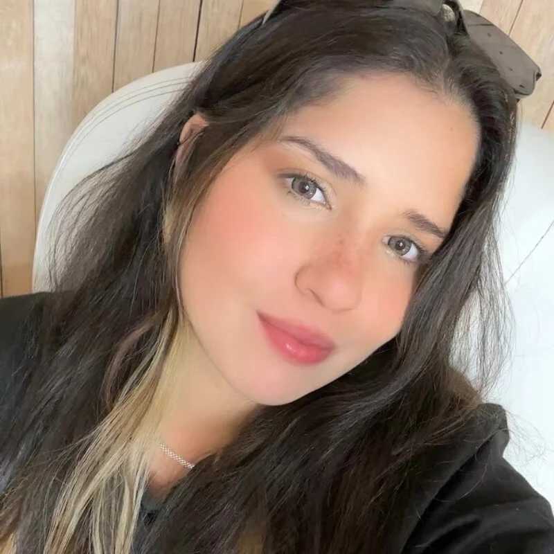 valentina_jonnes1 — FansOnlyX creator profile