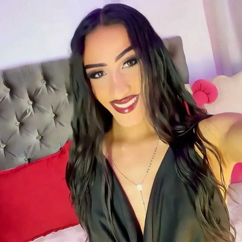 SexyJuliaa01 — FansOnlyX creator profile