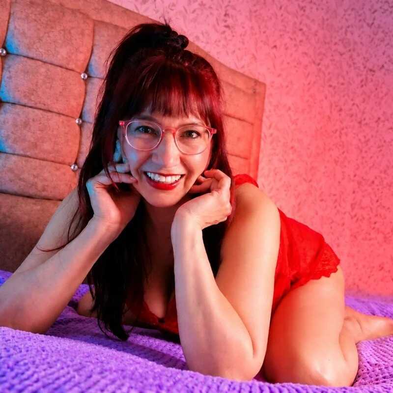 adalya_y — FansOnlyX creator profile