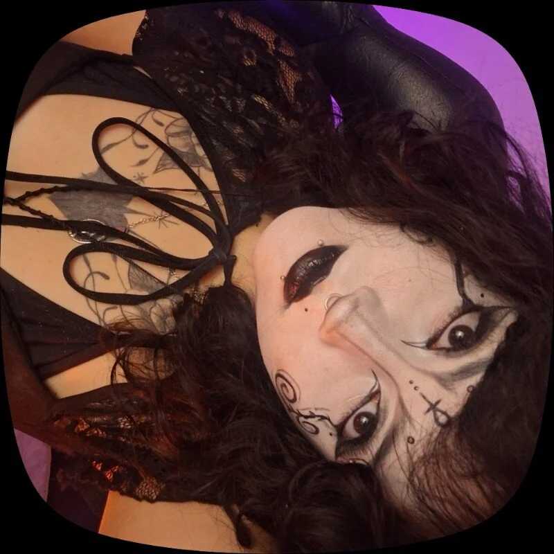 Kora_Red69 — FansOnlyX creator profile