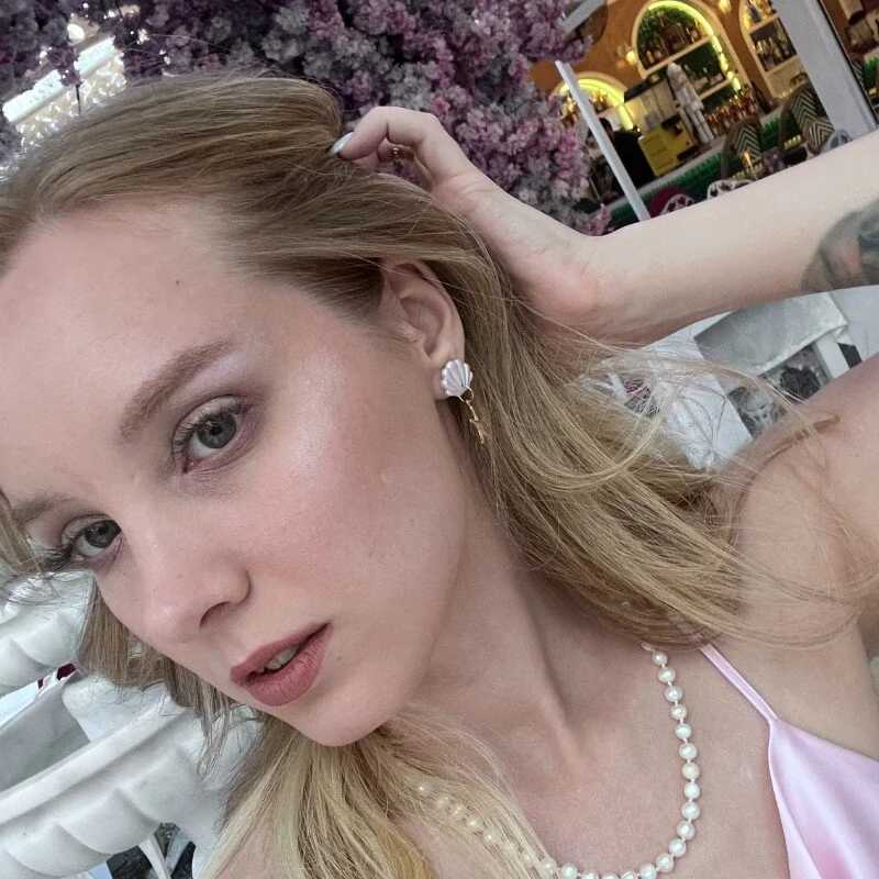l1naluv404 — FansOnlyX creator profile