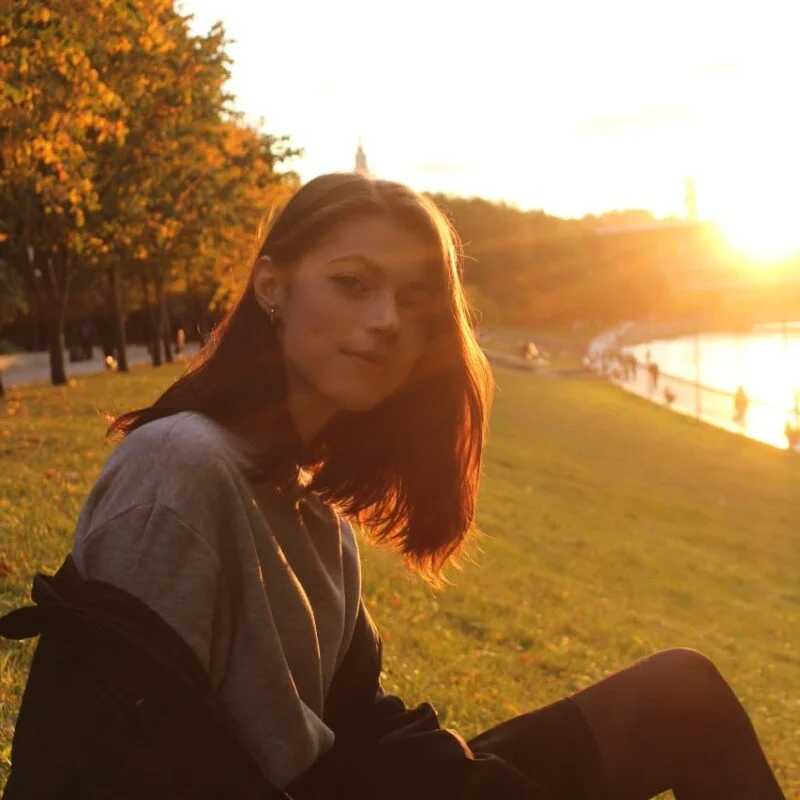 LoriYates — FansOnlyX creator profile
