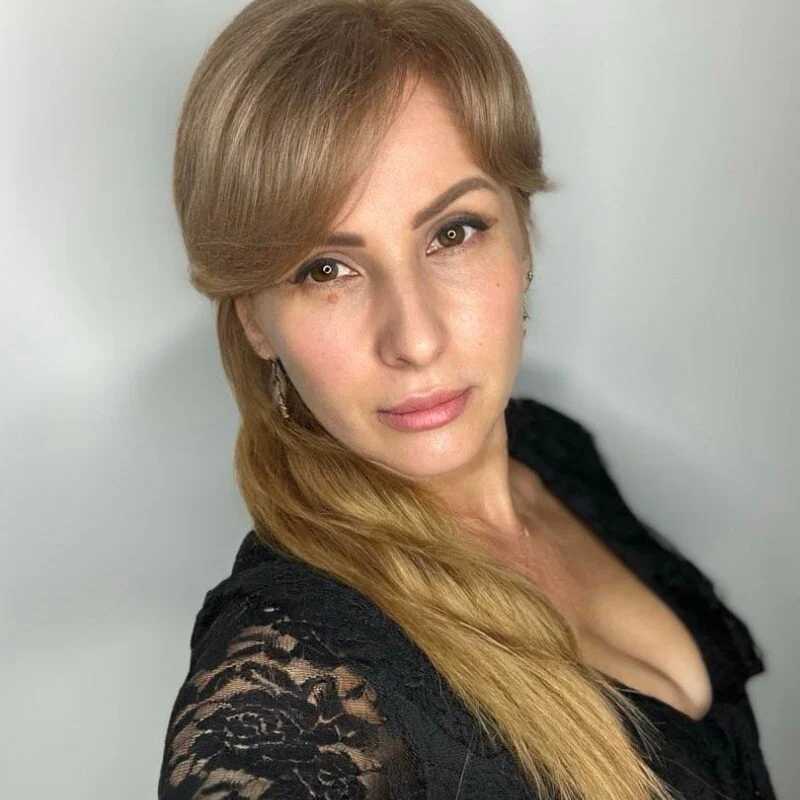 AnnLips — FansOnlyX creator profile
