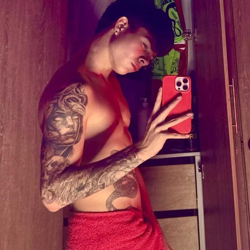 Handsome_boys69 — FansOnlyX creator profile