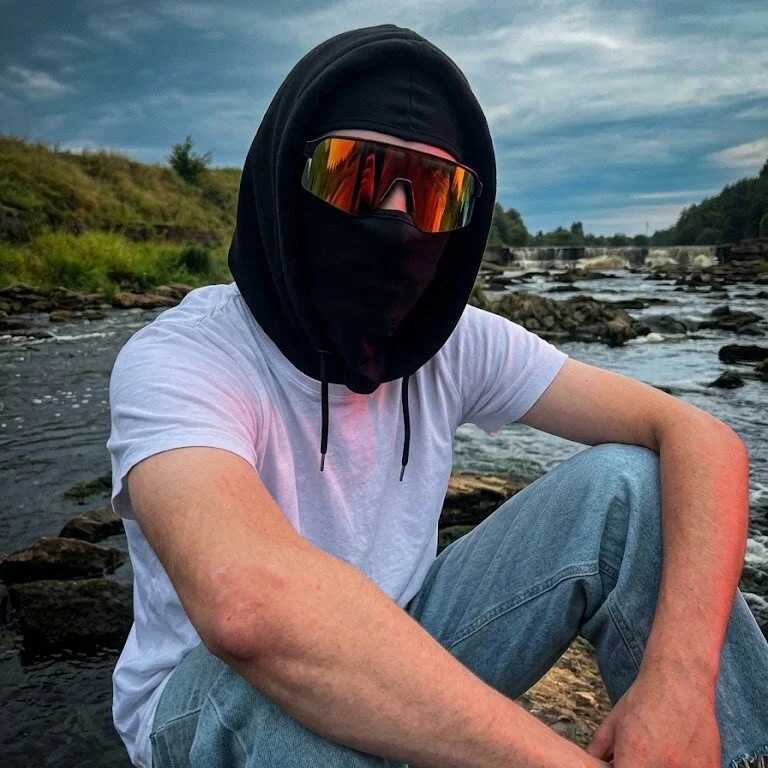 DeletedMemby — FansOnlyX creator profile