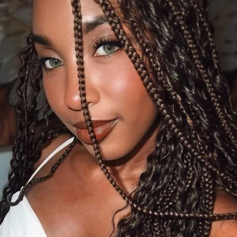 Kiaraebony — FansOnlyX creator profile