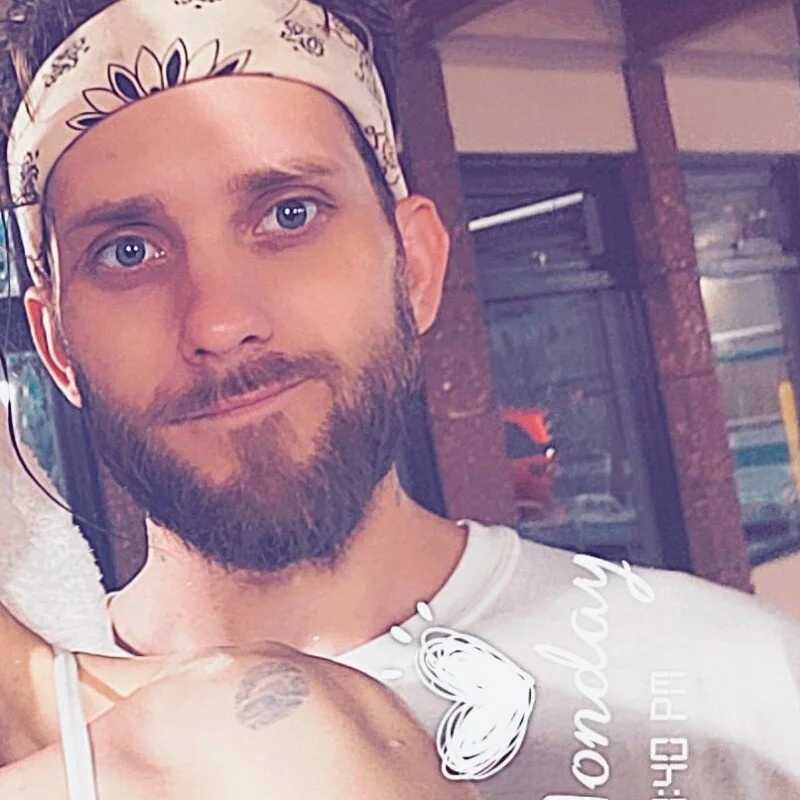 seantolliver57378 — FansOnlyX creator profile