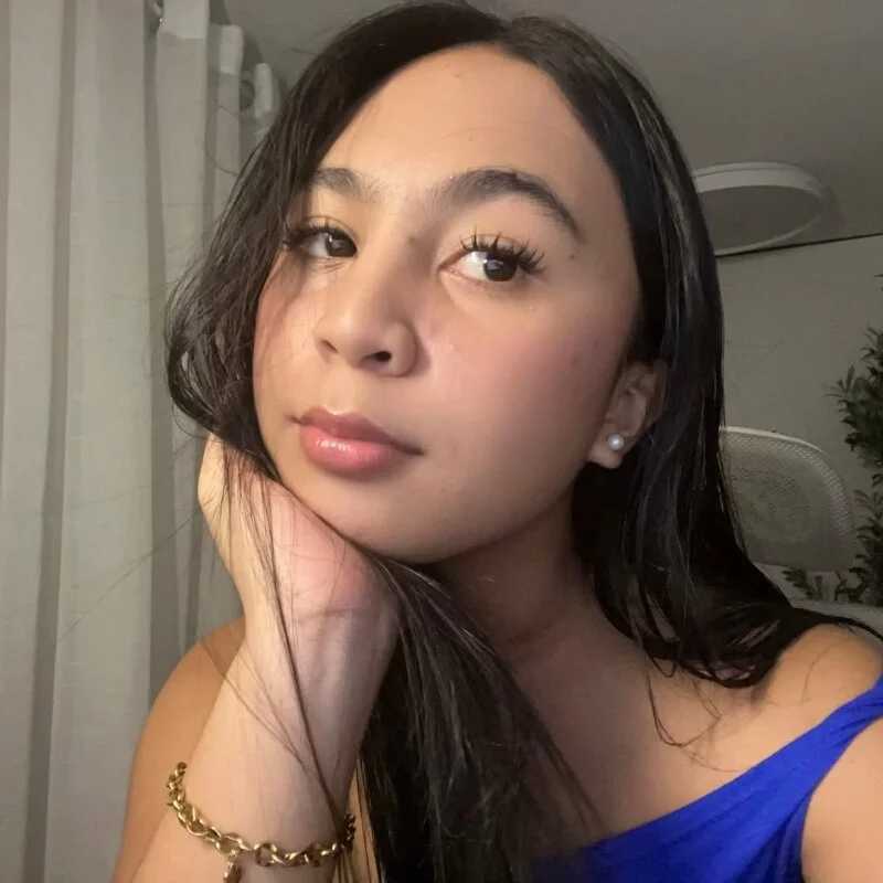 Naomi-Vixen — FansOnlyX creator profile