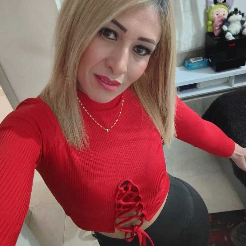 cielo-rojo — FansOnlyX creator profile