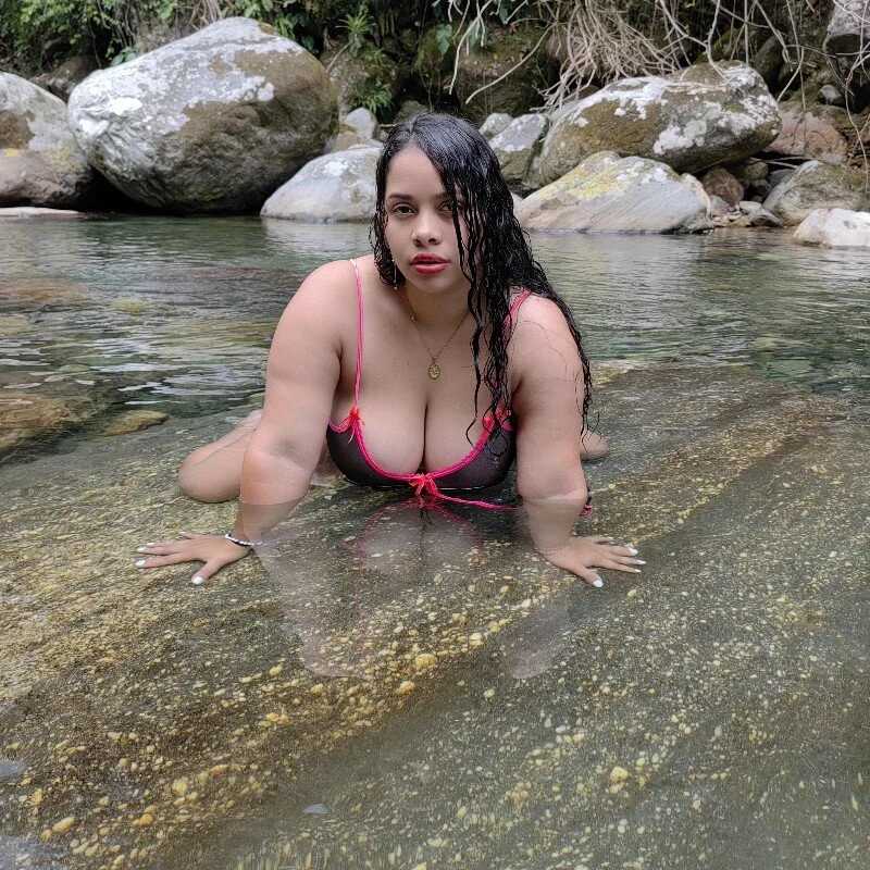 lili_breastxxx — FansOnlyX creator profile