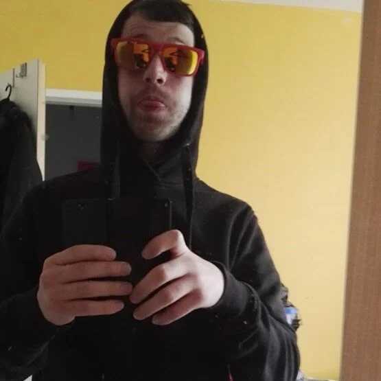 paranoiiid — FansOnlyX creator profile