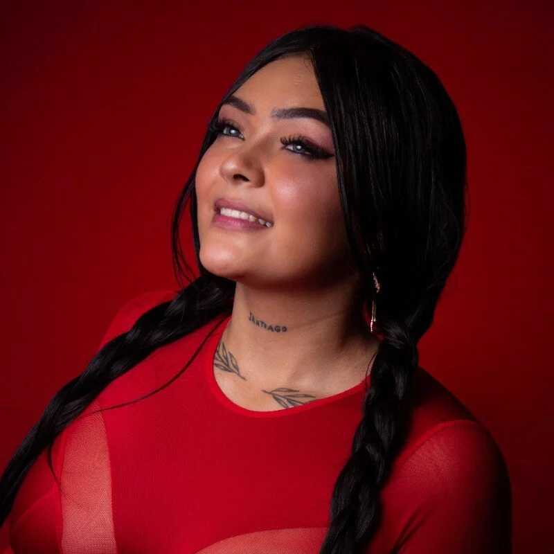 inaya_khalifaa — FansOnlyX creator profile