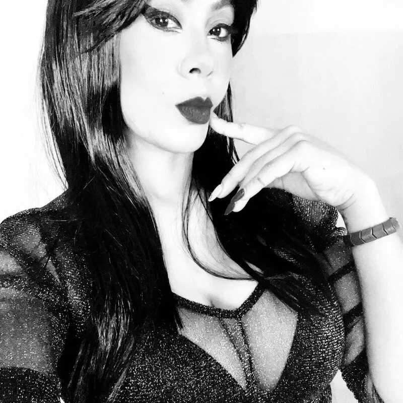 Nikitherose — FansOnlyX creator profile