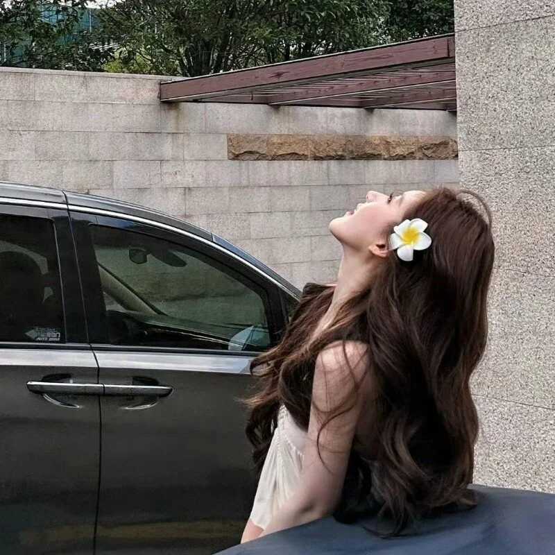 Ellaa999 — FansOnlyX creator profile