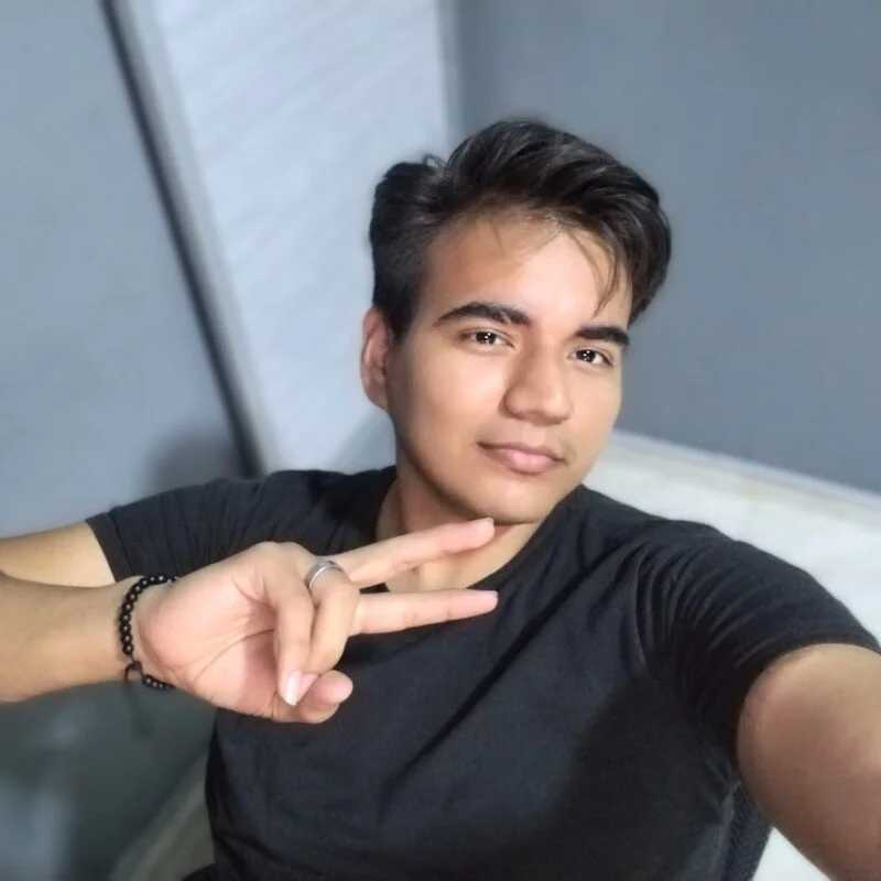 lans_howl — FansOnlyX creator profile