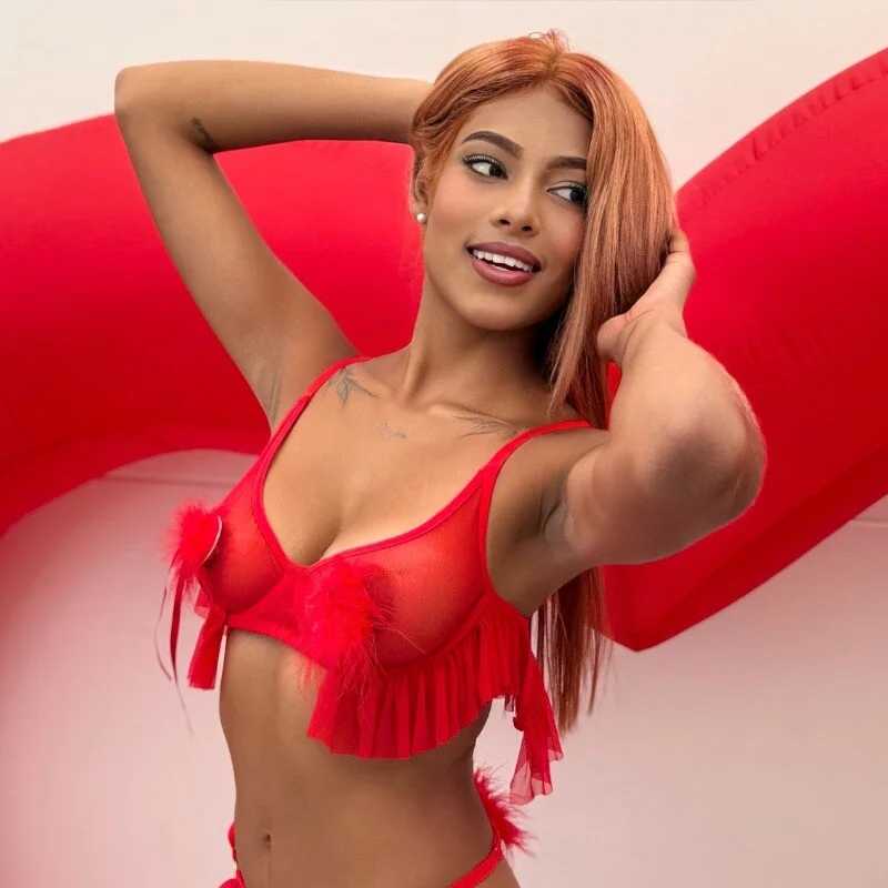 SinLunaXXX — FansOnlyX creator profile