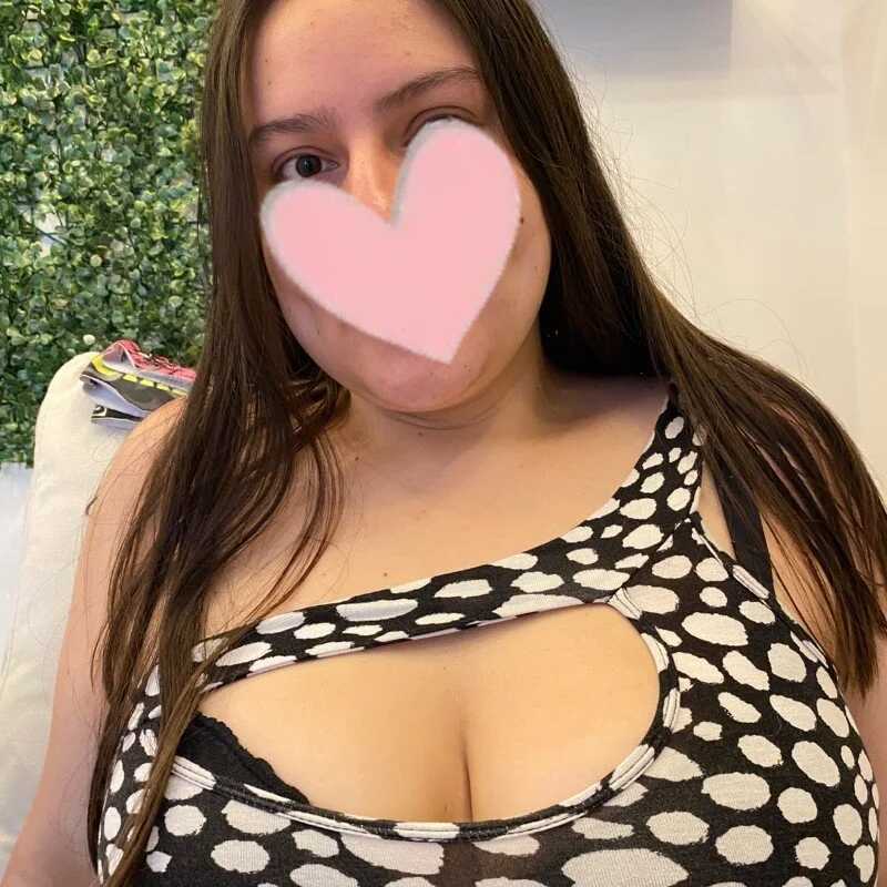 emy_navarro — FansOnlyX creator profile