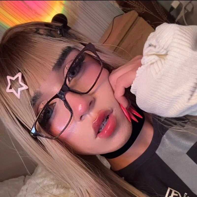 ashleey_doll — FansOnlyX creator profile