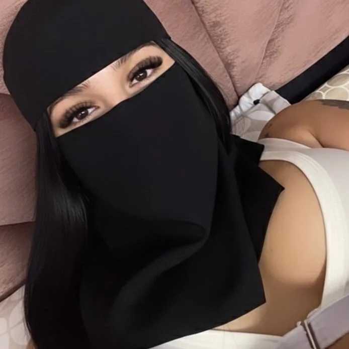 Hadarah_persa — FansOnlyX creator profile