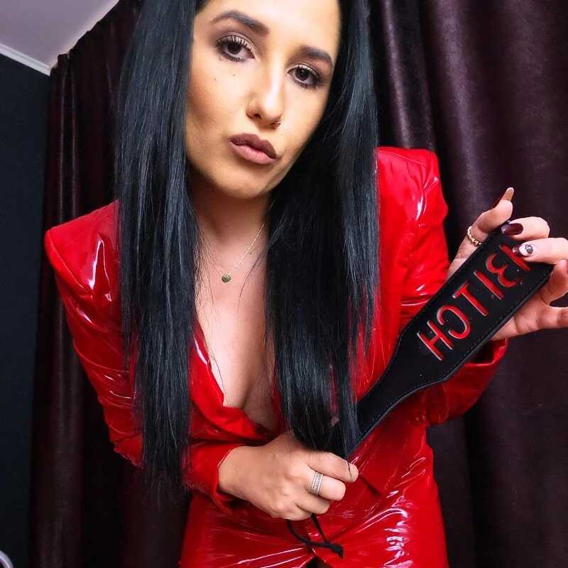 missdyaa — FansOnlyX creator profile