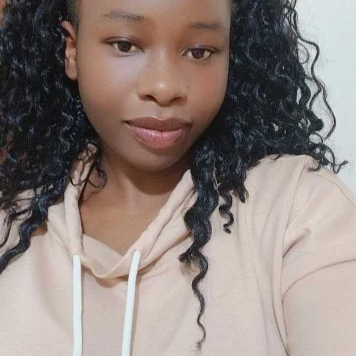malia001 — FansOnlyX creator profile