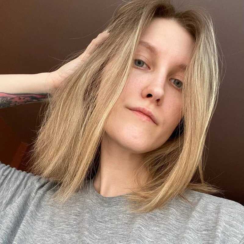 Julia_Charm — FansOnlyX creator profile
