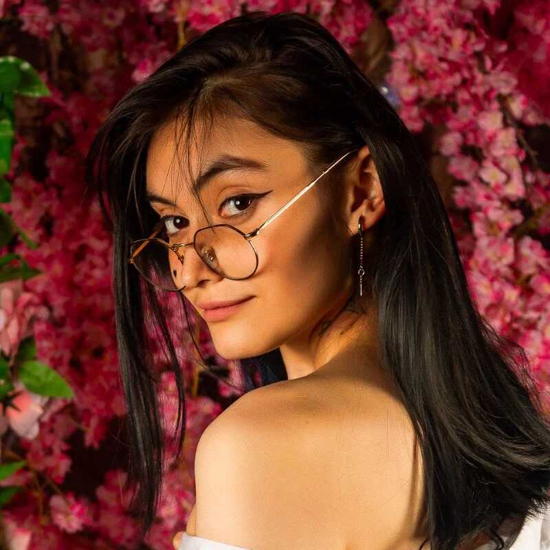 naomi_unu — FansOnlyX creator profile
