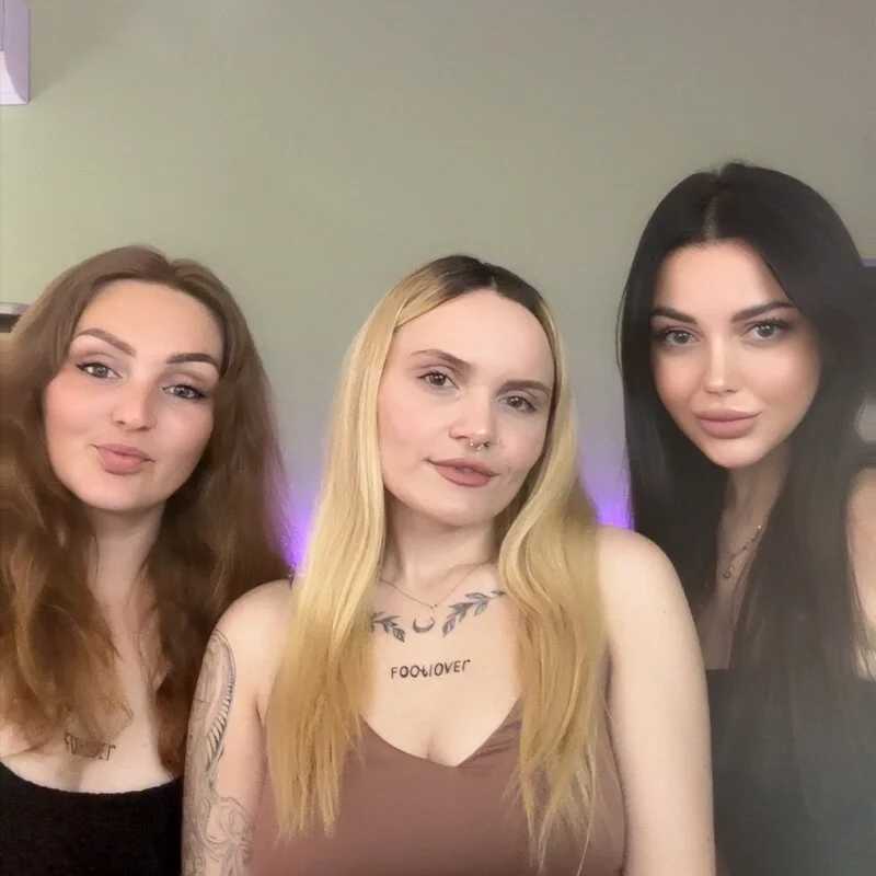 MagicEyess — FansOnlyX creator profile