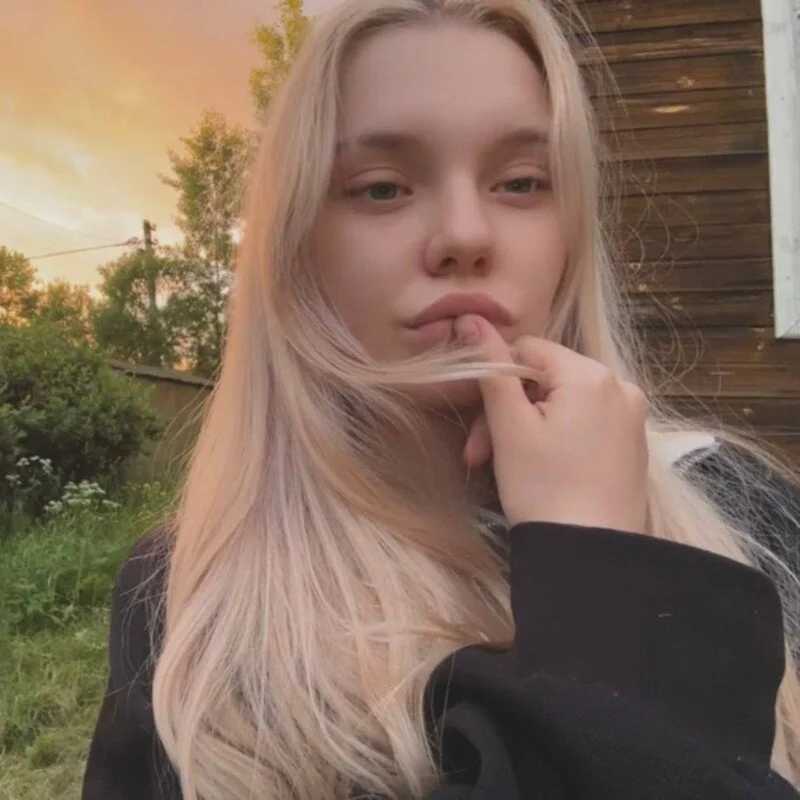 KyraBumbray — FansOnlyX creator profile