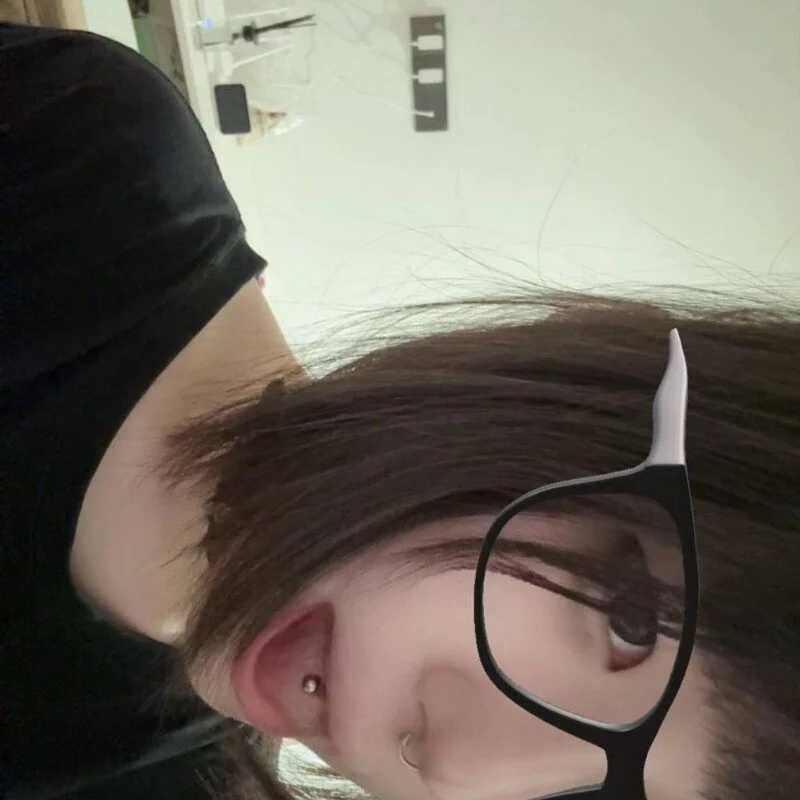 rinaloaz — FansOnlyX creator profile
