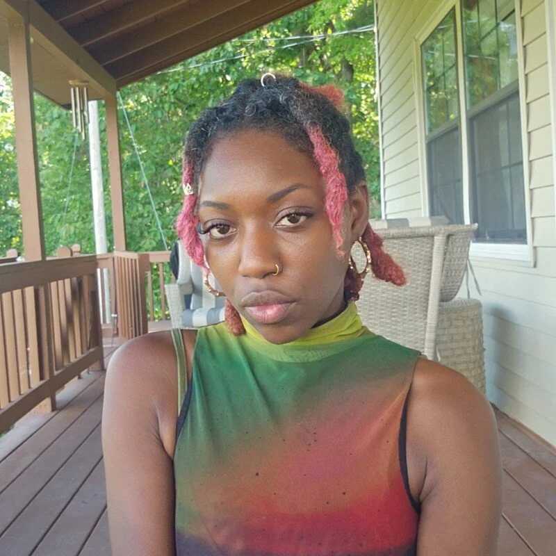 oliviaprettypussy — FansOnlyX creator profile
