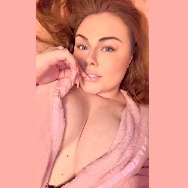 DaniDiva — FansOnlyX creator profile