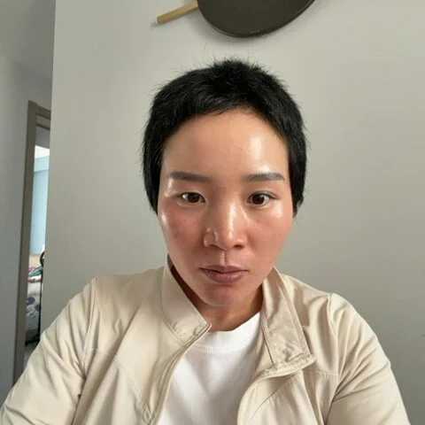 chengcheng-cheng — FansOnlyX creator profile