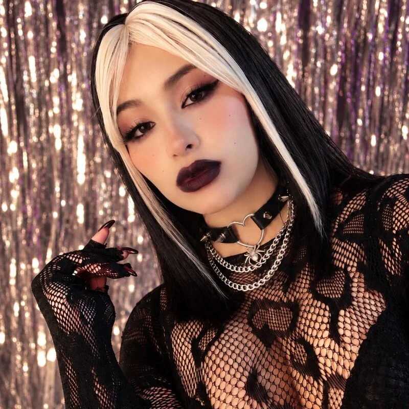 Maya_Rivers — FansOnlyX creator profile