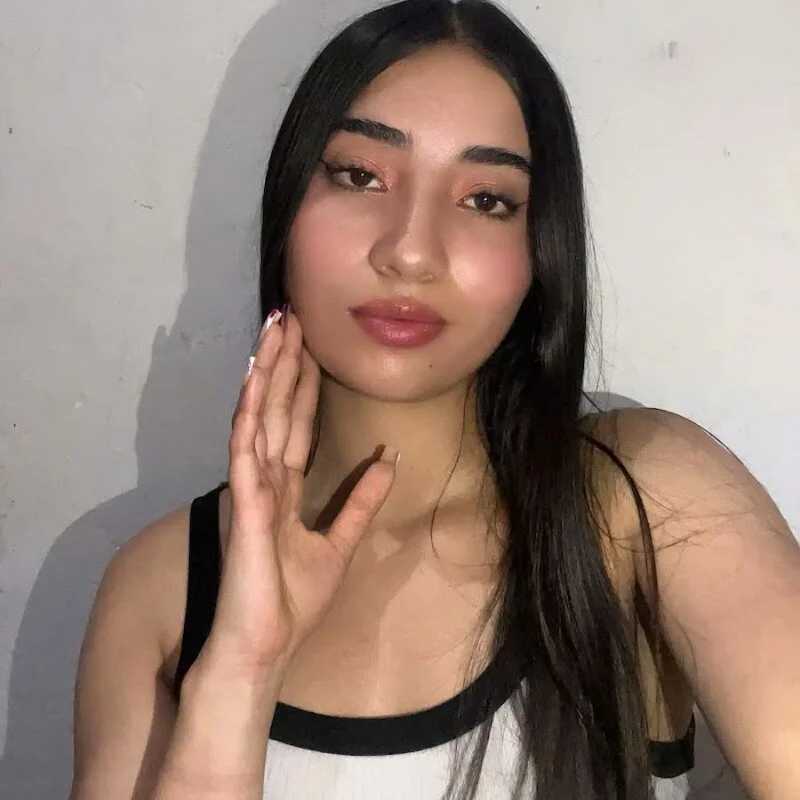 Ariana_Blu3 — FansOnlyX creator profile