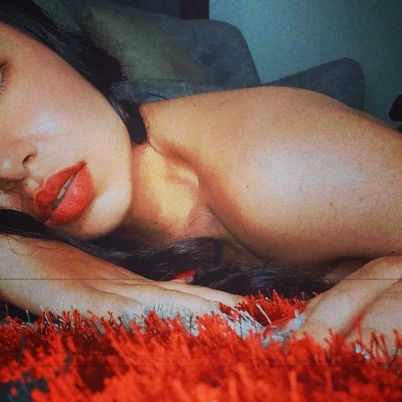 val_varago — FansOnlyX creator profile