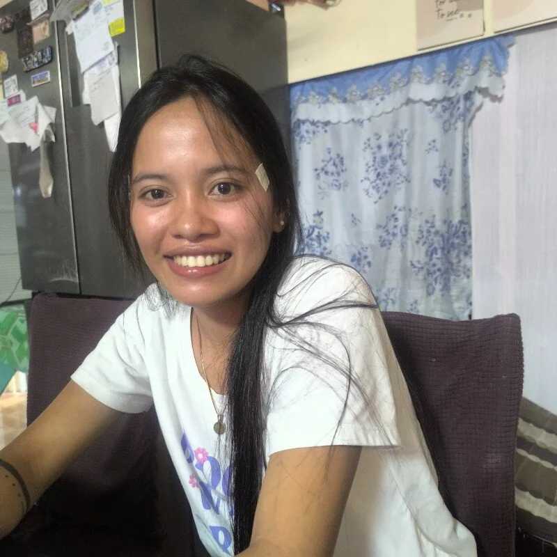SkinnyGirl_PinayBaby — FansOnlyX creator profile
