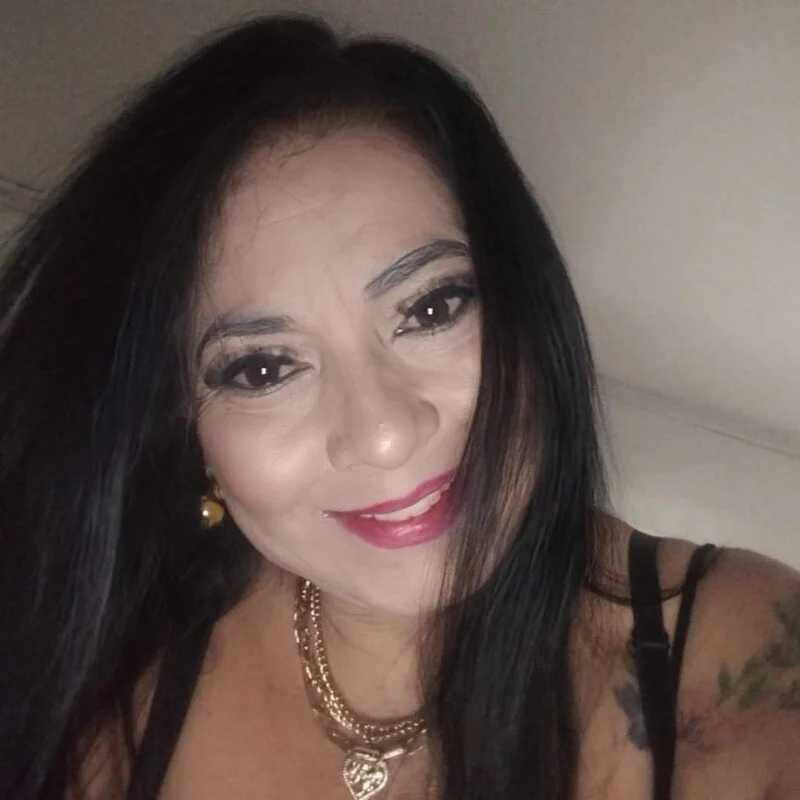 lindaesmeralda — FansOnlyX creator profile