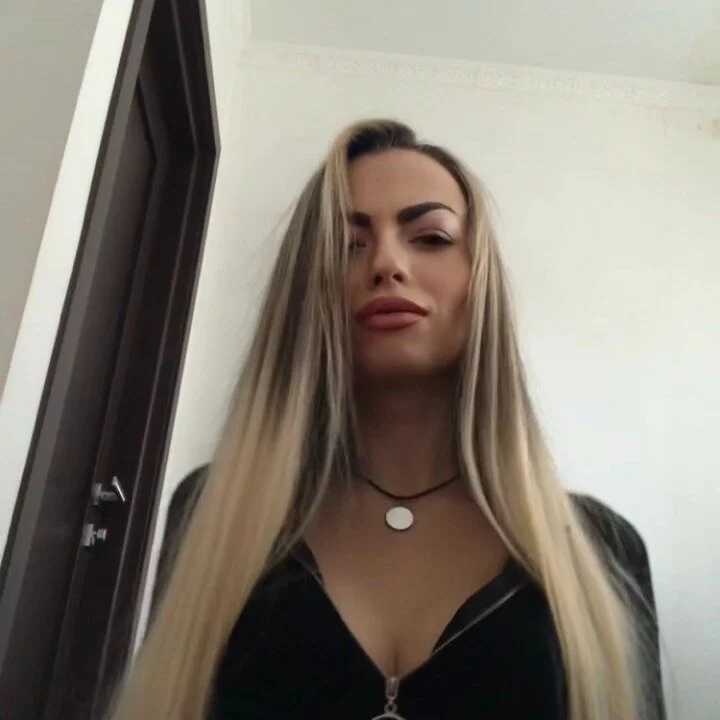 Stefanie_Margo — FansOnlyX creator profile
