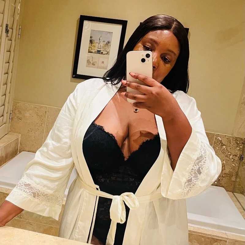 ThickLeyonceeXXX — FansOnlyX creator profile