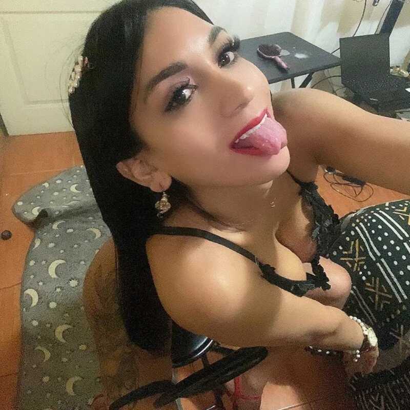 Isa_bellats_95 — FansOnlyX creator profile