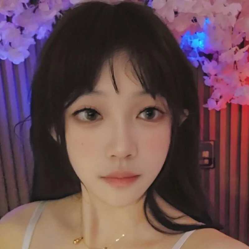 Ellie-167cm — FansOnlyX creator profile