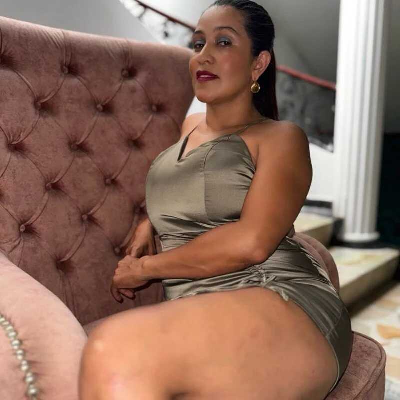 SlutMilfLatin — FansOnlyX creator profile